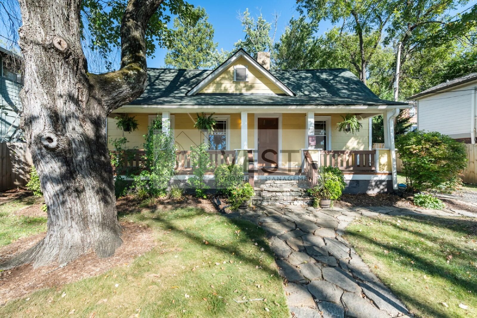 Charming 3BR/1.5BA Downtown Asheville Home with Fenced Yard & Screened Porch property image