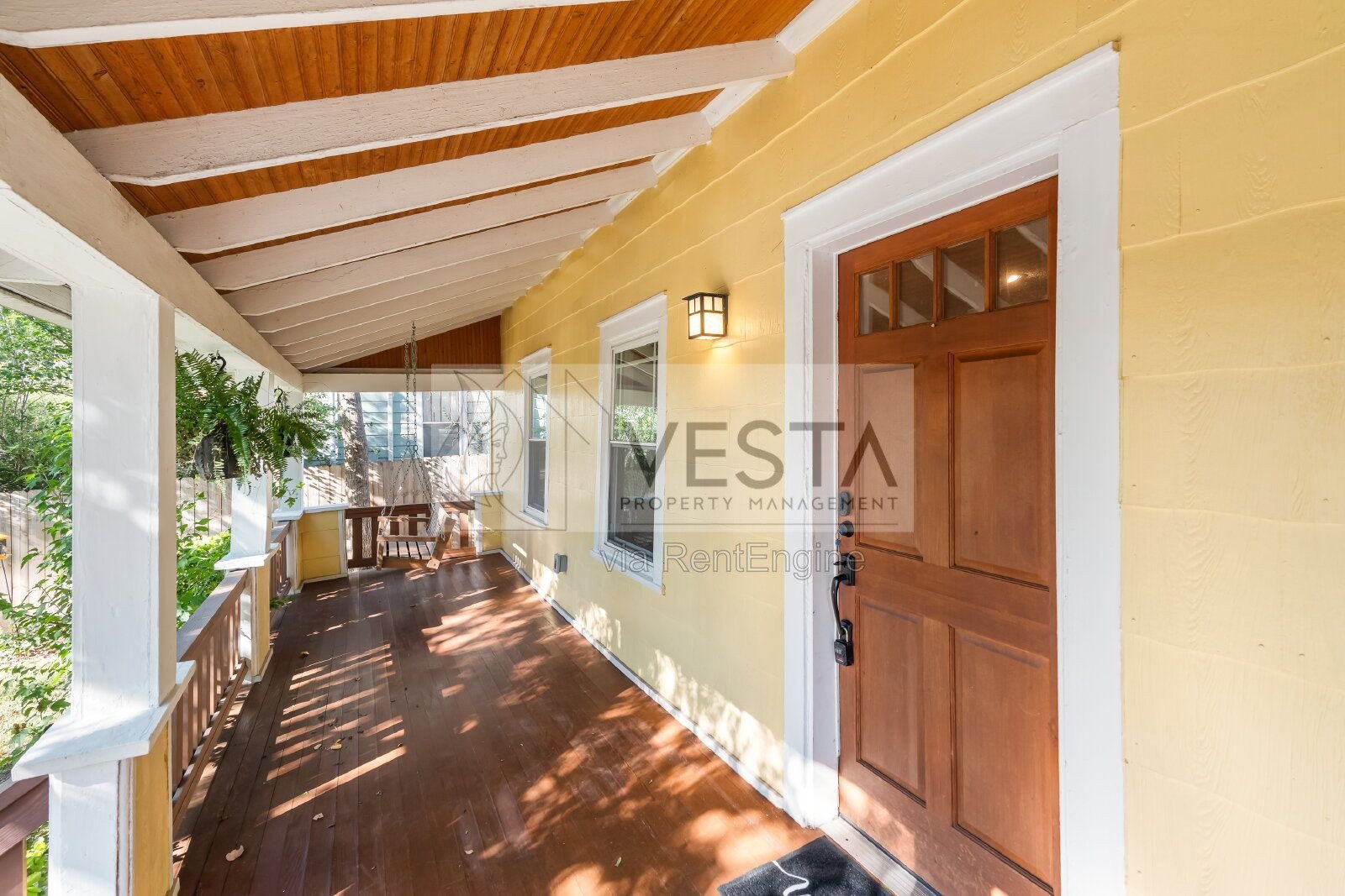 Charming 3BR/1.5BA Downtown Asheville Home with Fenced Yard & Screened Porch property image
