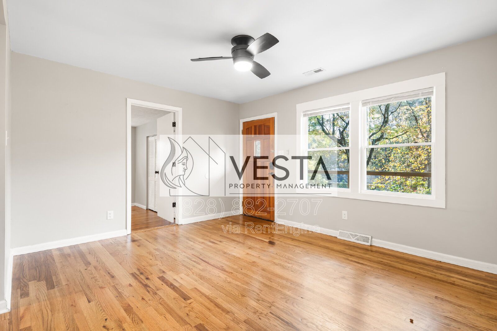 3BR/2BA Ranch with Huge Basement & Garage – Great West Asheville Location property image