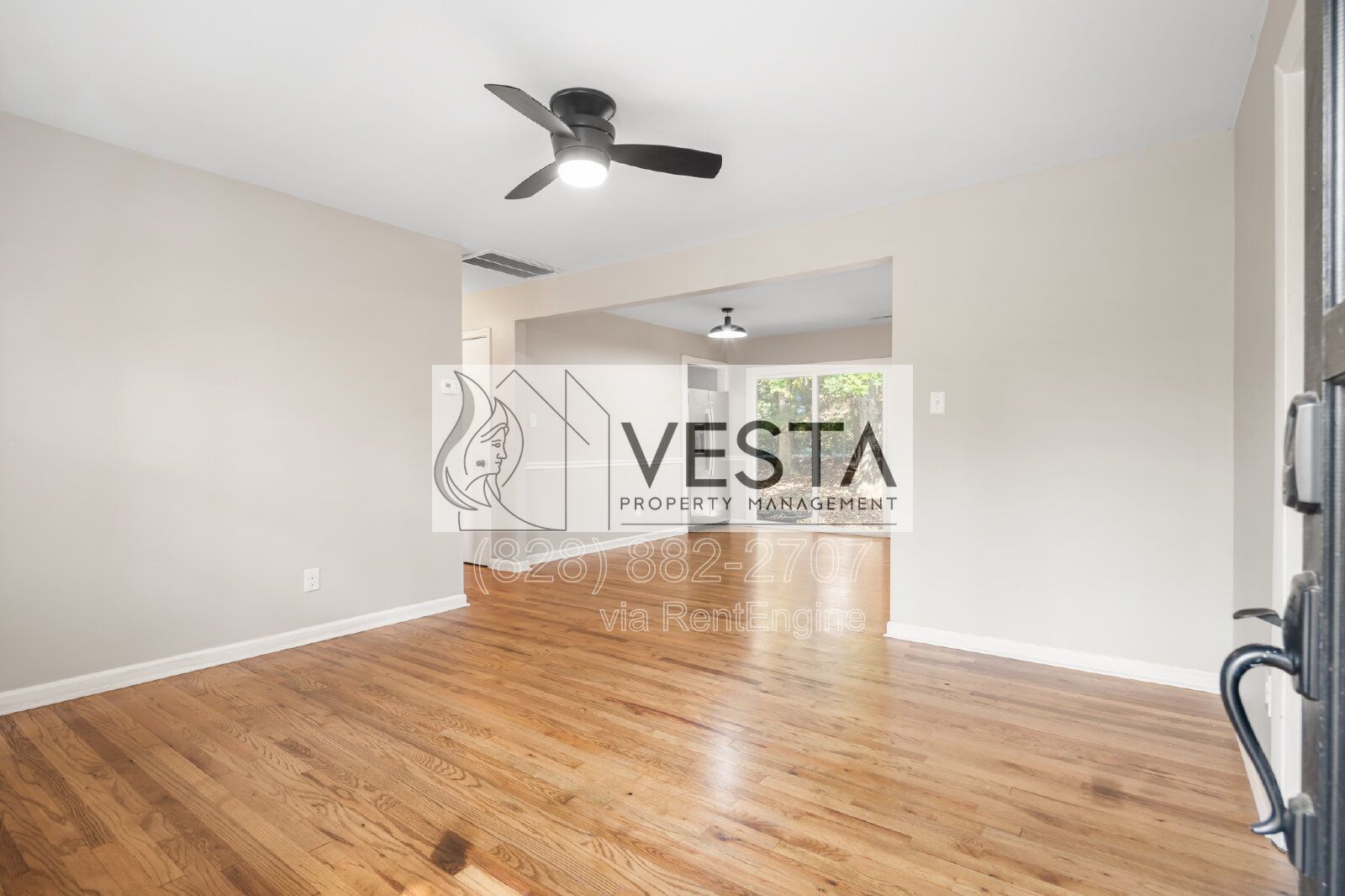 3BR/2BA Ranch with Huge Basement & Garage – Great West Asheville Location property image