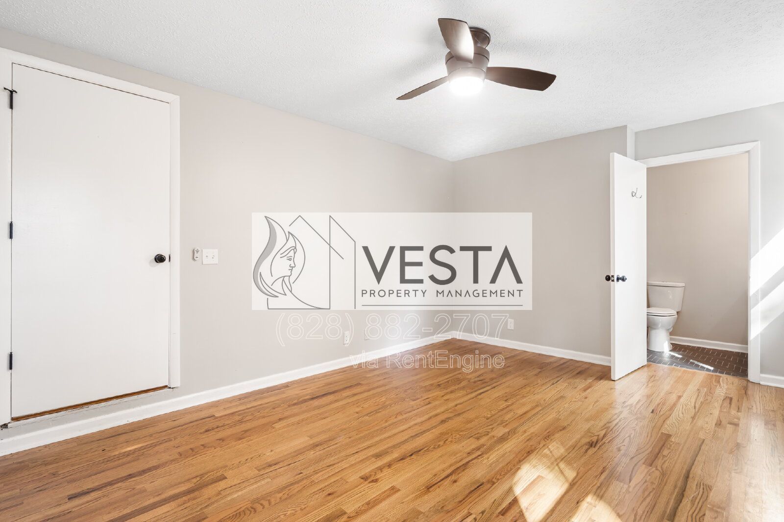 3BR/2BA Ranch with Huge Basement & Garage – Great West Asheville Location property image