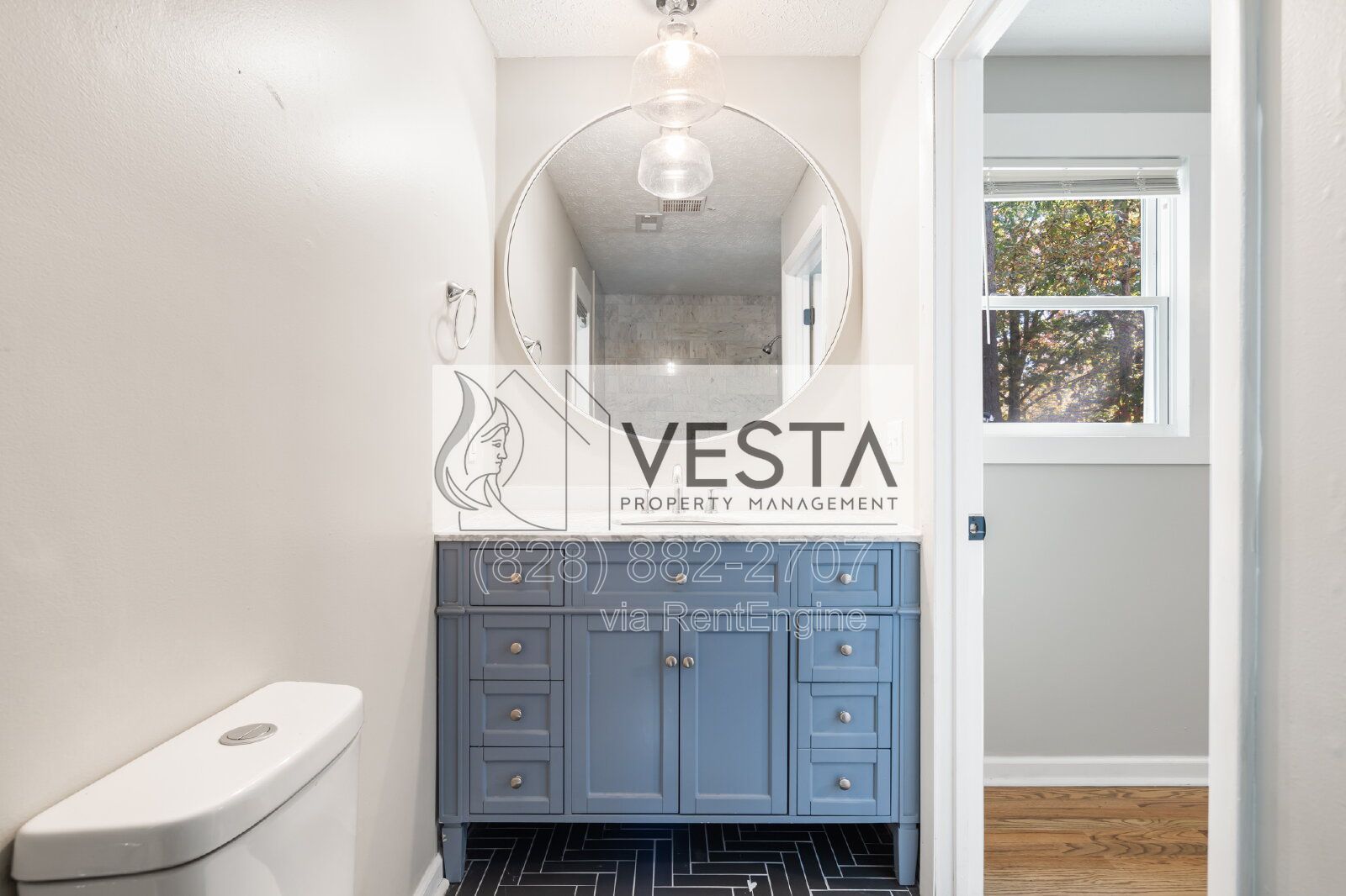 3BR/2BA Ranch with Huge Basement & Garage – Great West Asheville Location property image