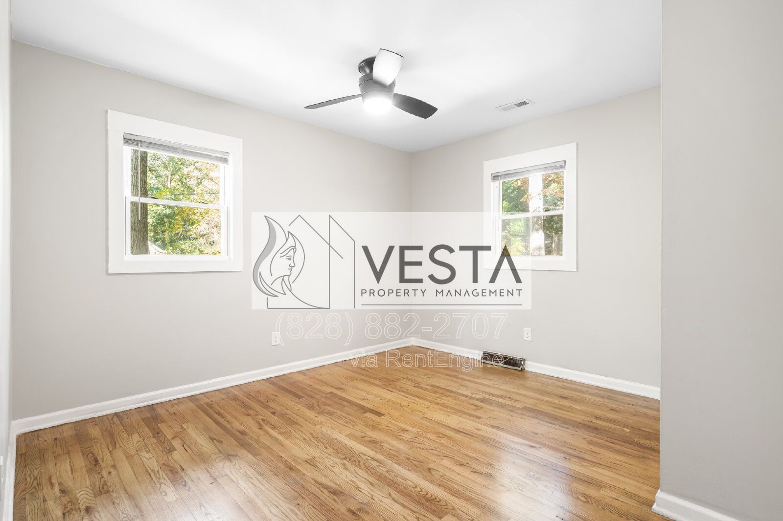 3BR/2BA Ranch with Huge Basement & Garage – Great West Asheville Location property image