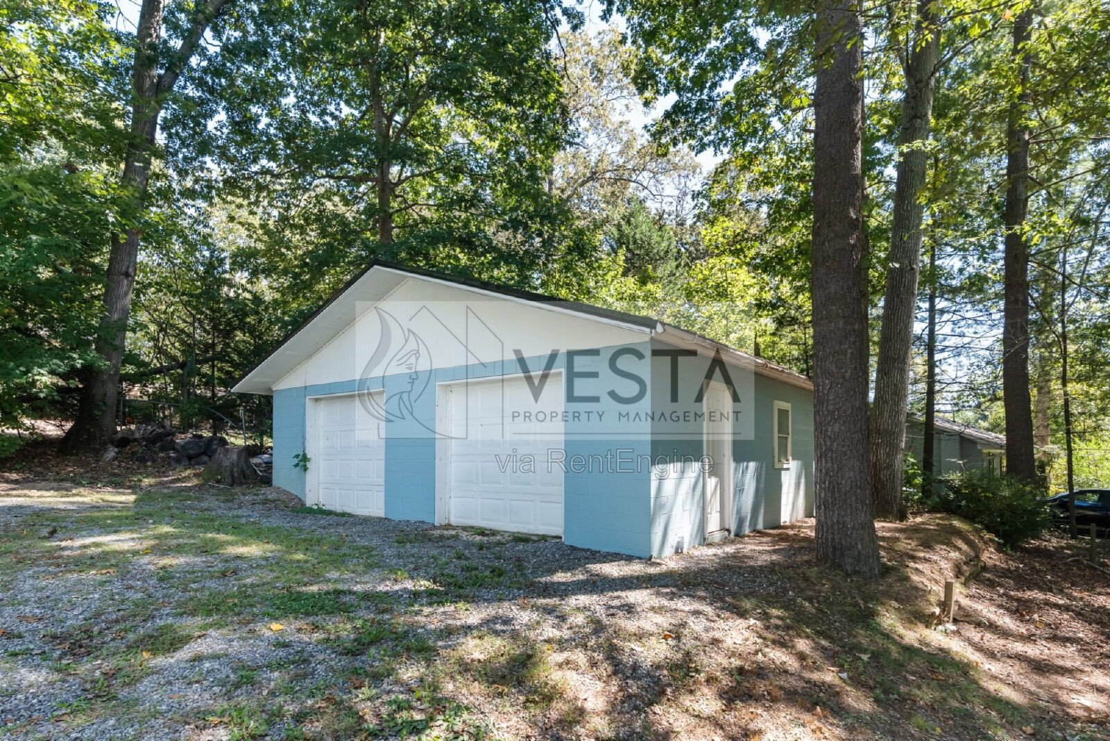 3BR/2BA Ranch with Huge Basement & Garage – Great West Asheville Location property image
