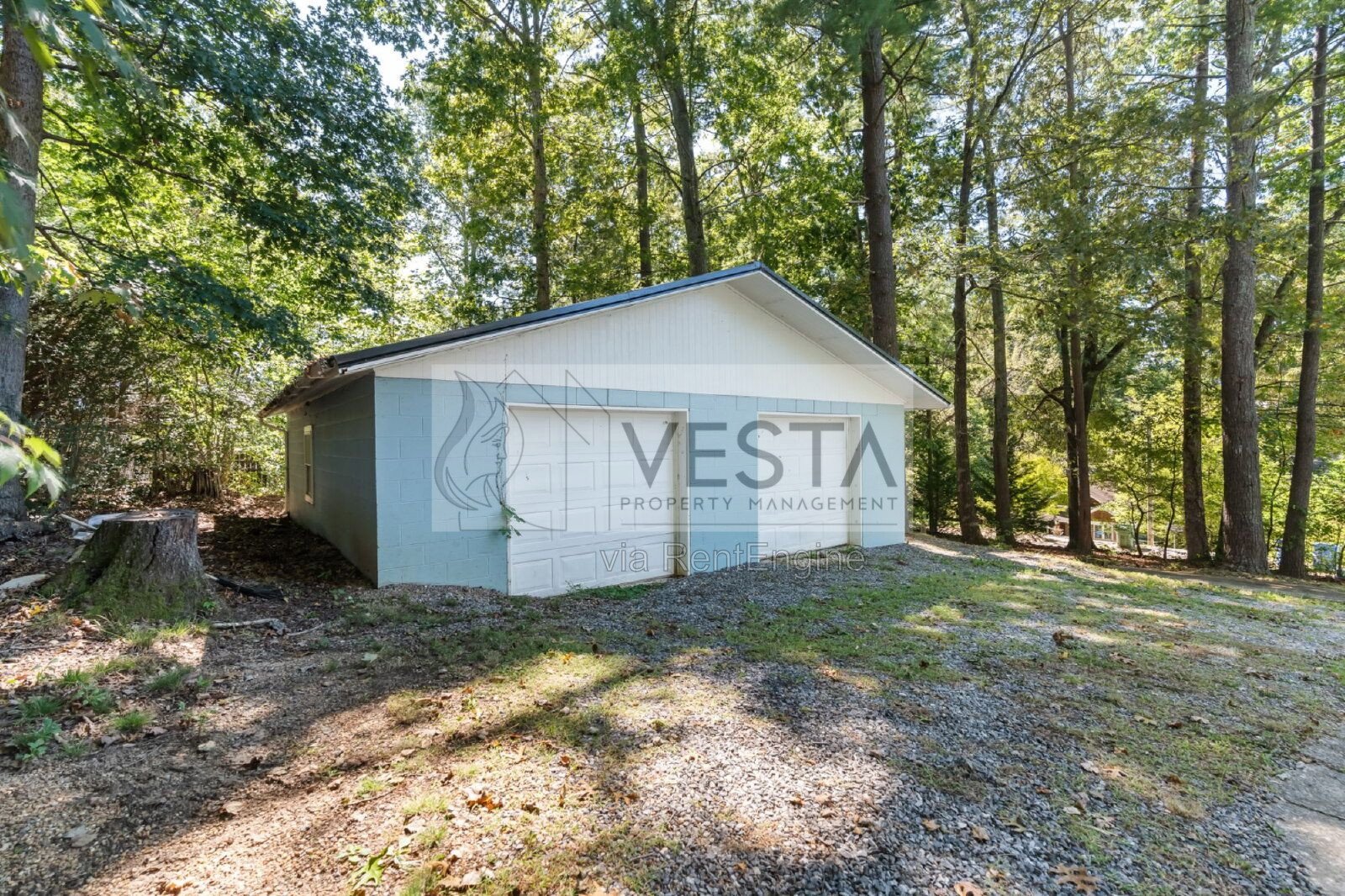 3BR/2BA Ranch with Huge Basement & Garage – Great West Asheville Location property image