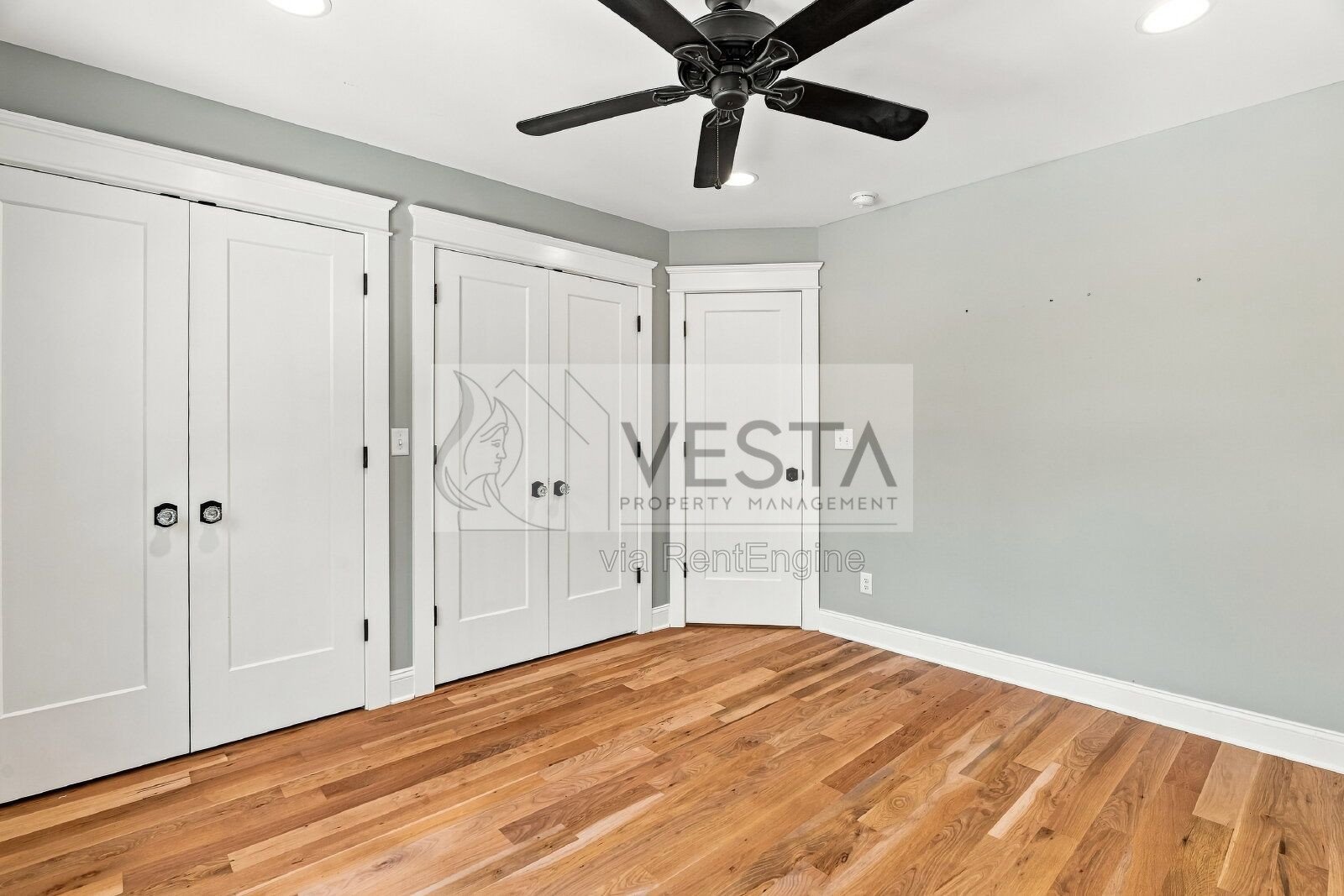Modern 3BR/2.5BA Home Overlooking Stream — Walk to Downtown Weaverville property image