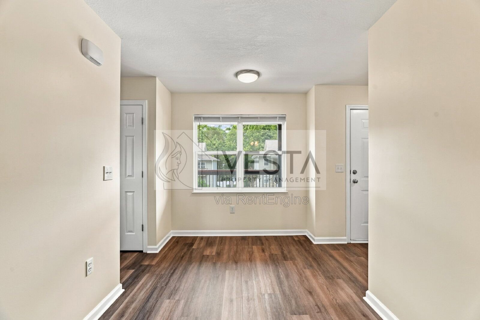 Spacious 2BR/2BA Condo in South Asheville – Gas Fireplace & Private Porch property image