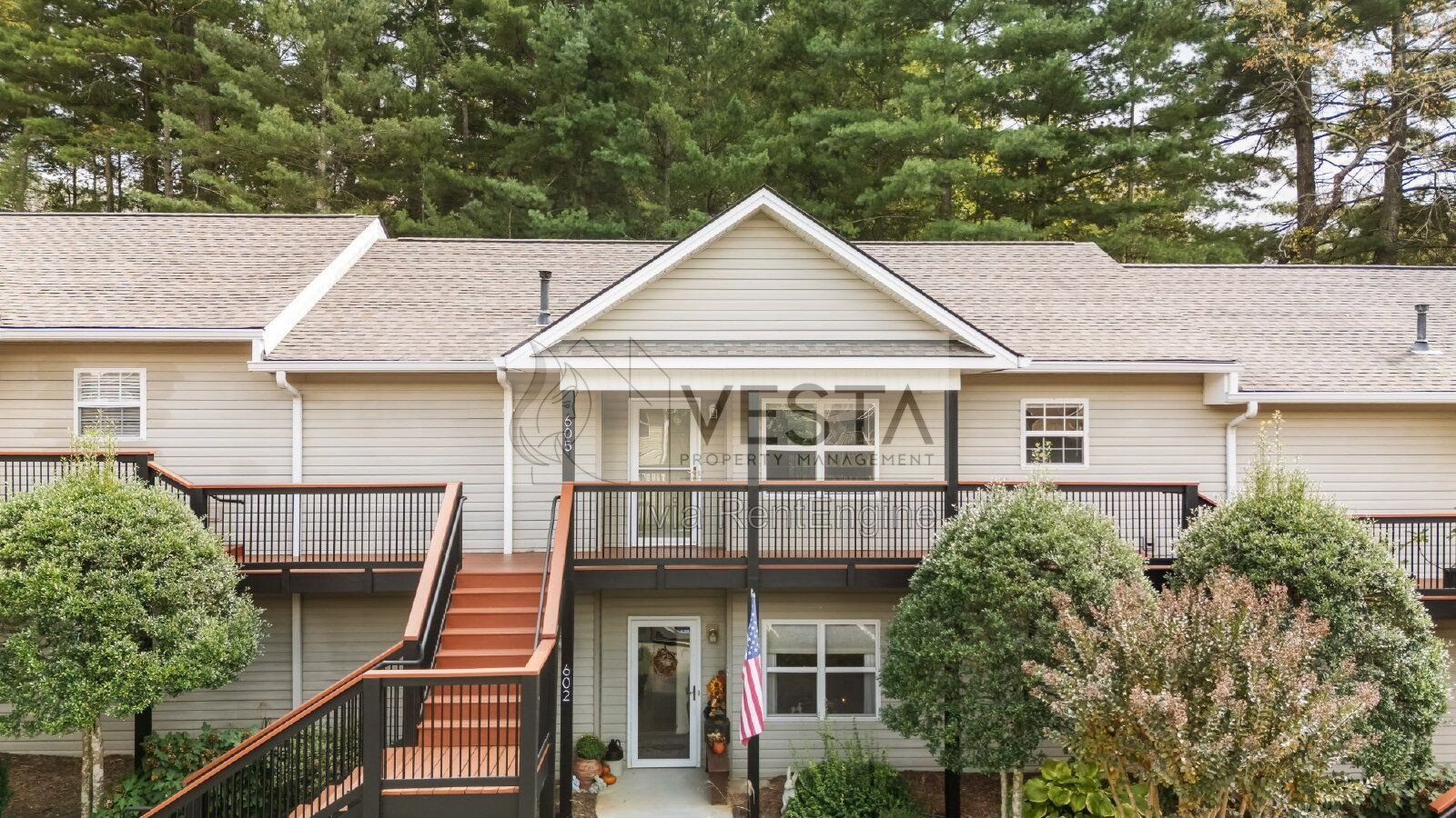Spacious 2BR/2BA Condo in South Asheville – Gas Fireplace & Private Porch property image