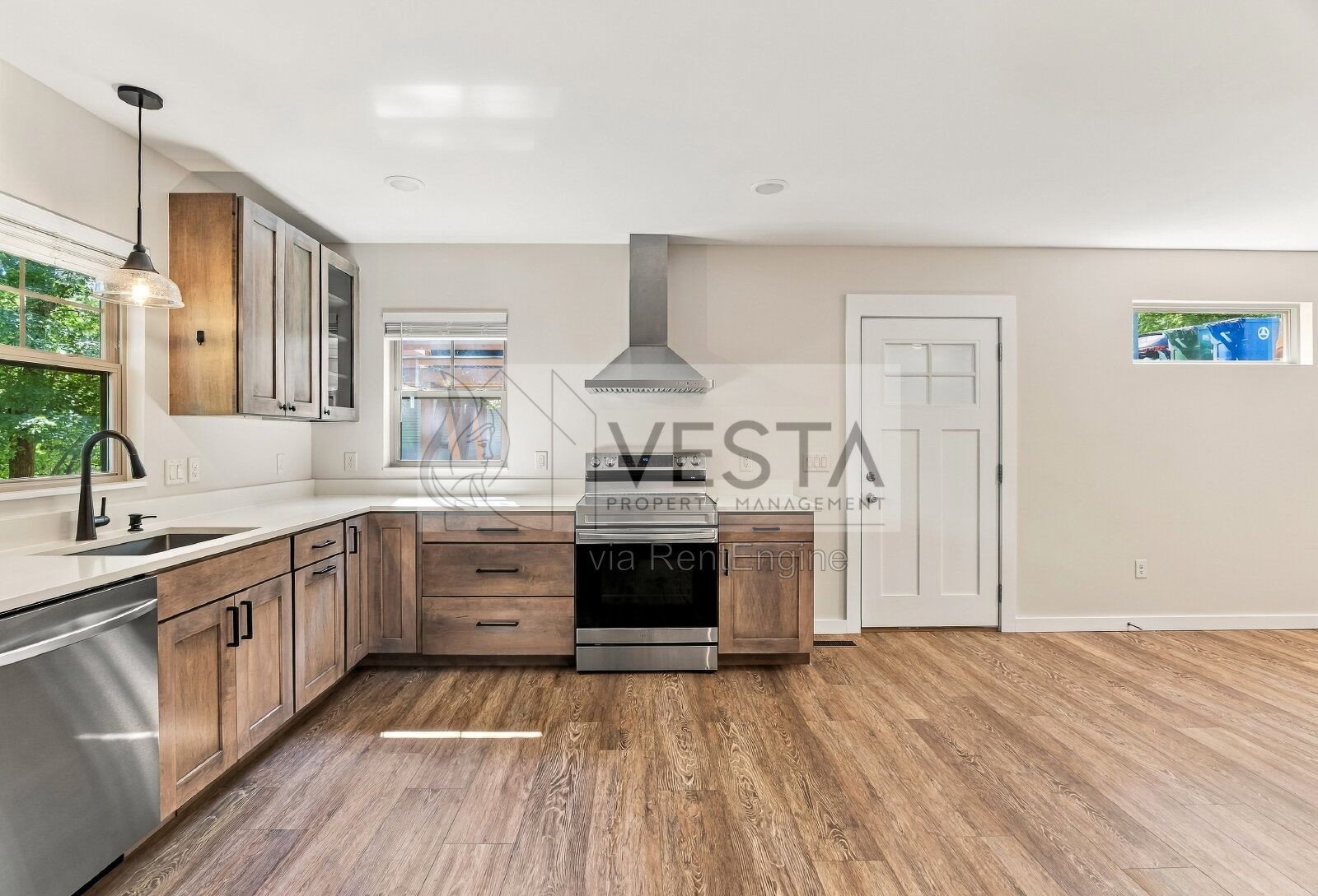 Modern 1BR/1BA Apartment in West Asheville property image