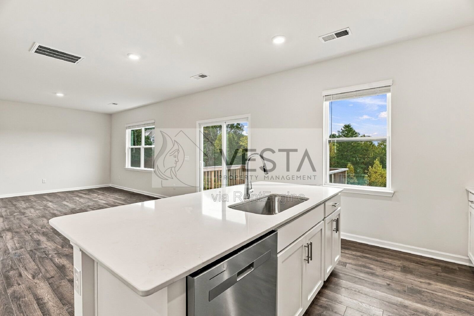 Modern Brand-New 4BR/3BA Home - North Asheville / Weaverville Area property image