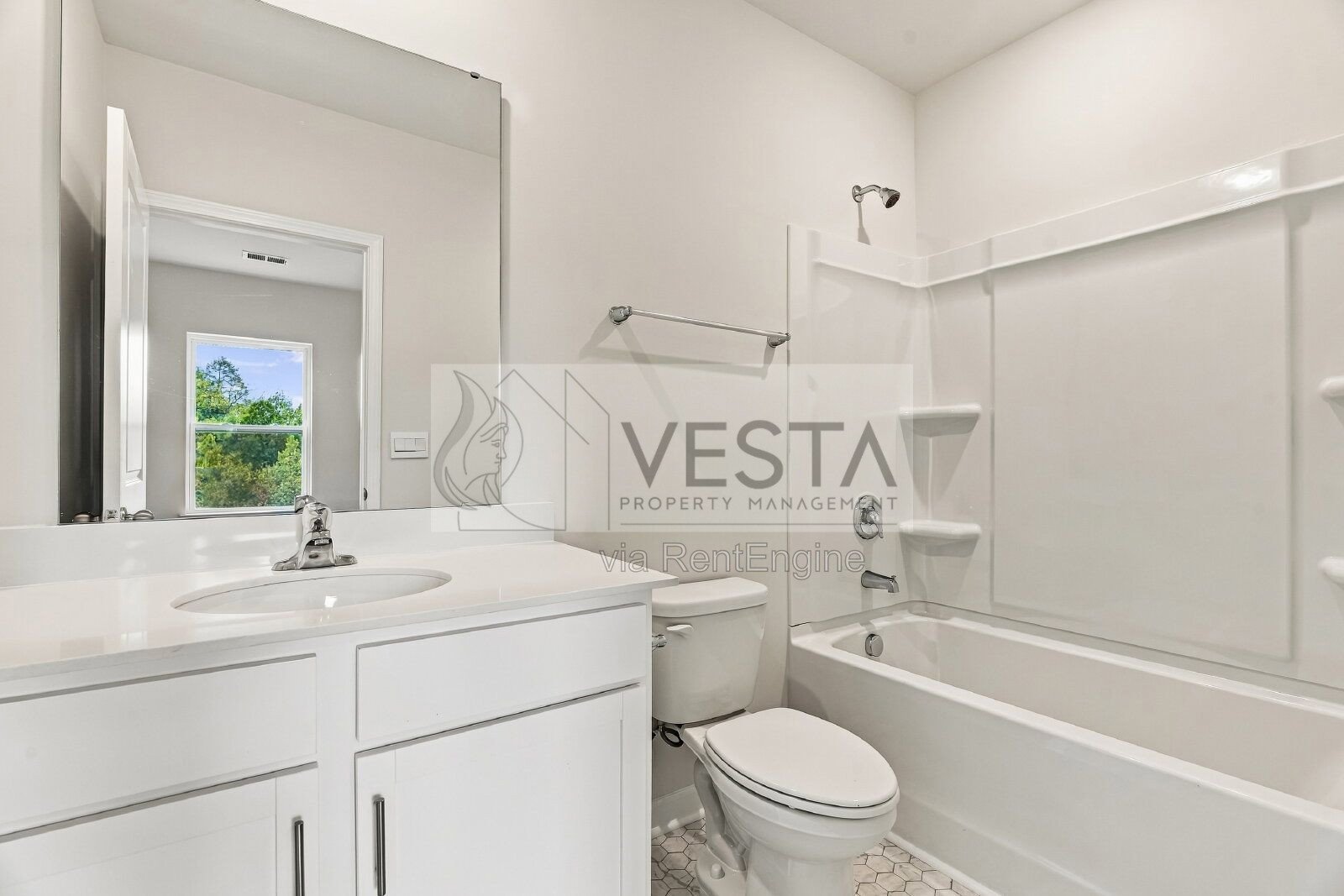 Modern Brand-New 4BR/3BA Home - North Asheville / Weaverville Area property image