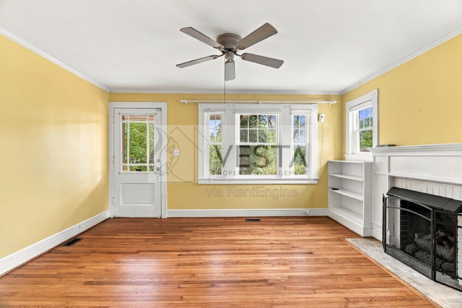 Charming 2-Bed Oasis in Asheville - Perfect Blend of Comfort and Convenience! property image