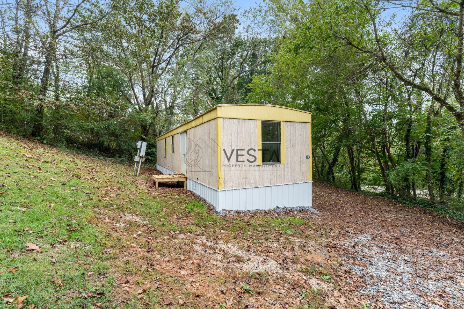 Updated 2BR/1BA Mobile Home in Asheville – Hilltop Setting, Housing Vouchers Accepted property image