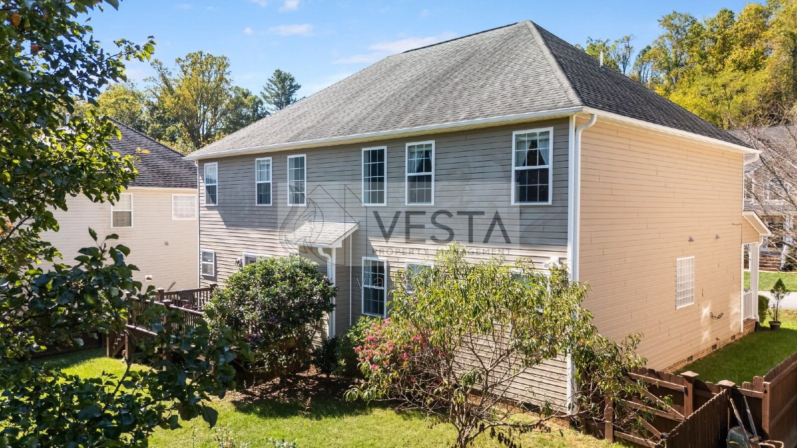 Spacious 5BR Home with Mountain Views & 2-Car Garage in Arden property image
