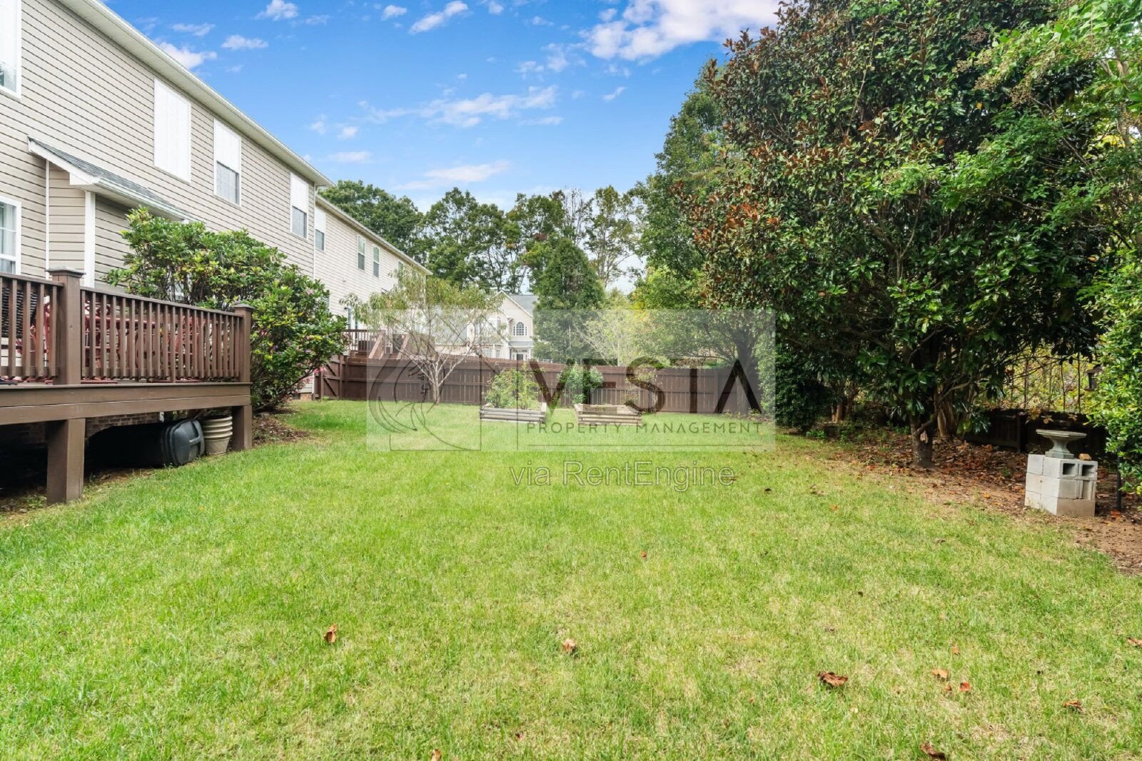 Spacious 5BR Home with Mountain Views & 2-Car Garage in Arden property image