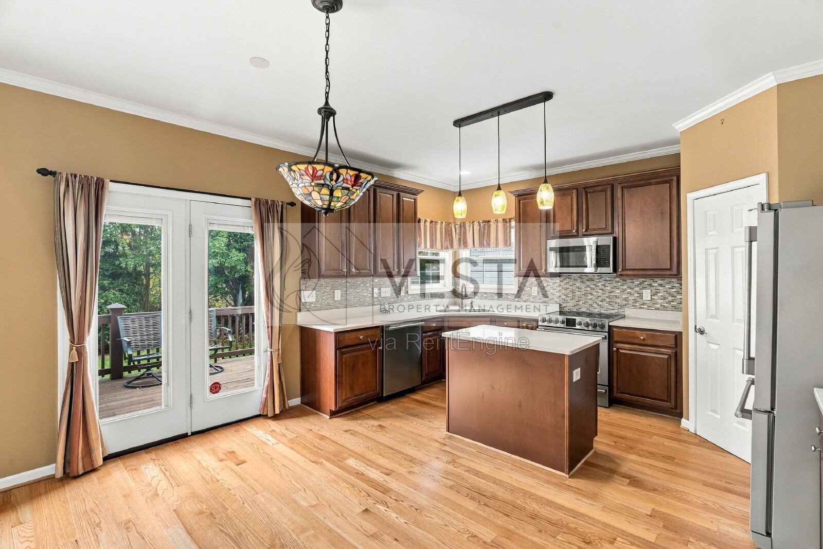 Spacious 5BR Home with Mountain Views & 2-Car Garage in Arden property image