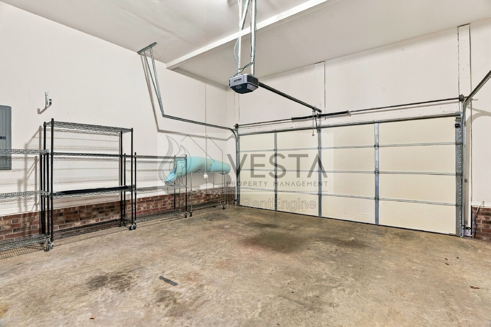Spacious 5BR Home with Mountain Views & 2-Car Garage in Arden property image