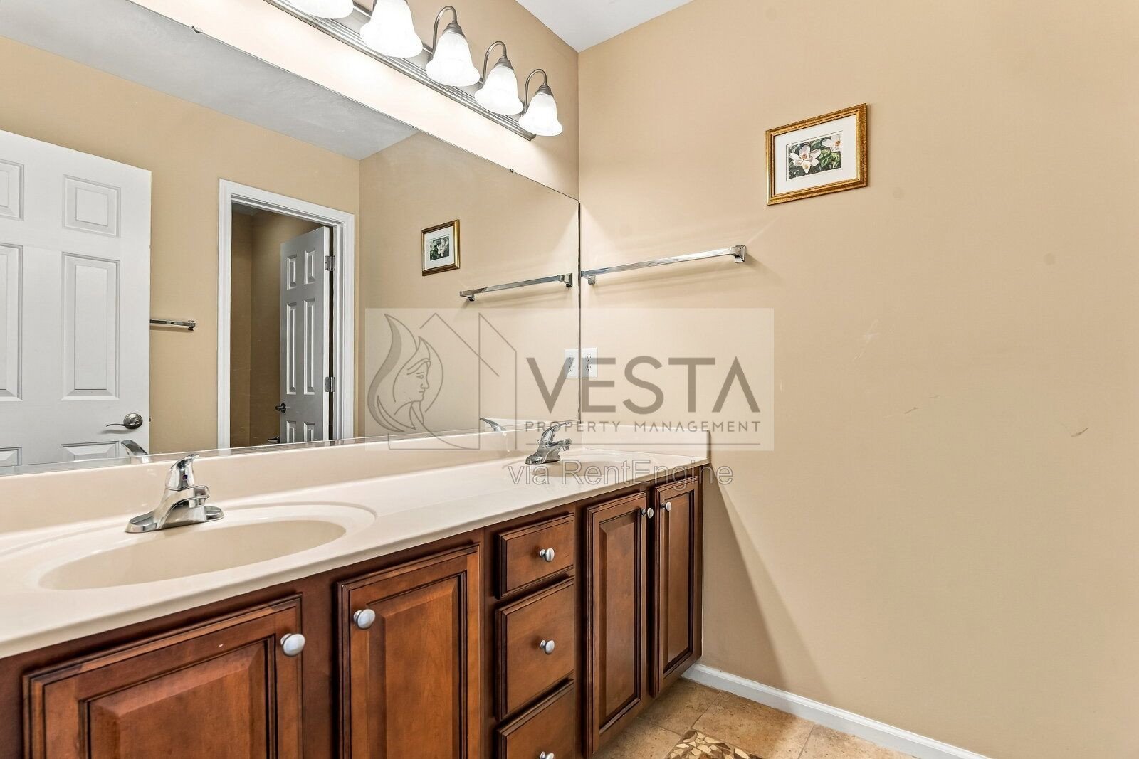 Spacious 5BR Home with Mountain Views & 2-Car Garage in Arden property image