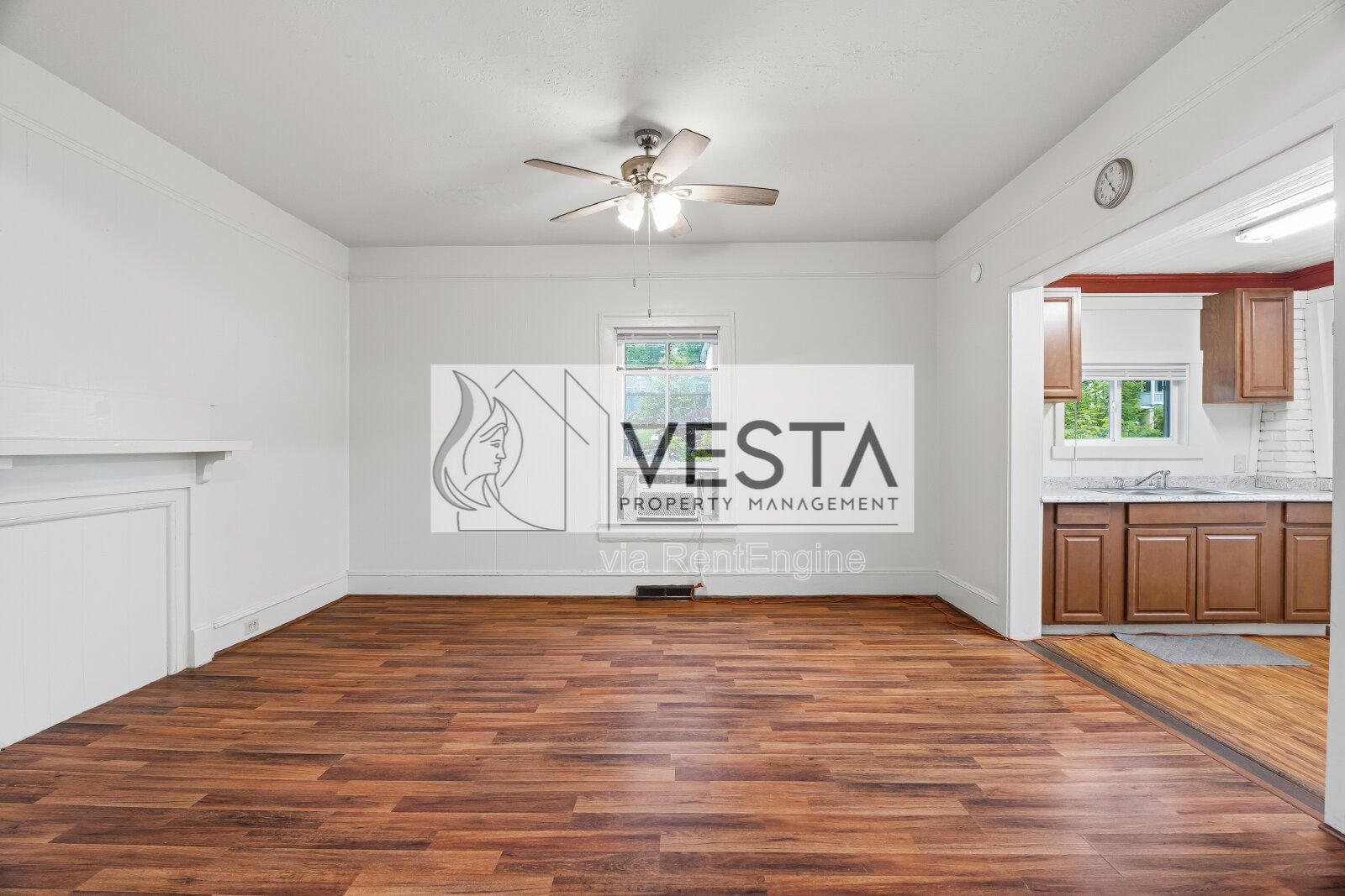Charming 2BR Apartment in Charlotte Street Corridor – Utilities Included property image