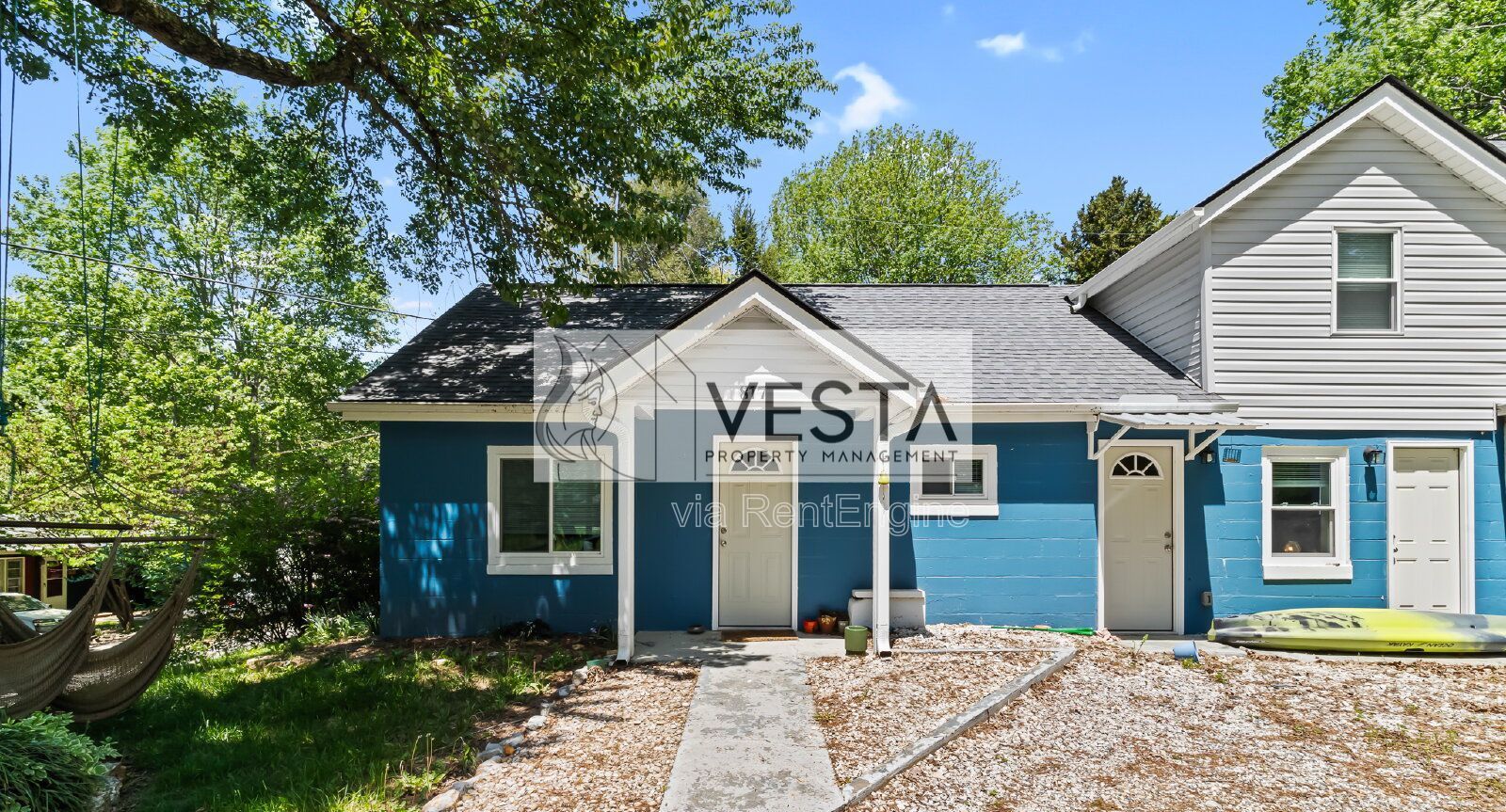 Fully Renovated 3BR Duplex — 5 Minutes to Downtown Waynesville property image
