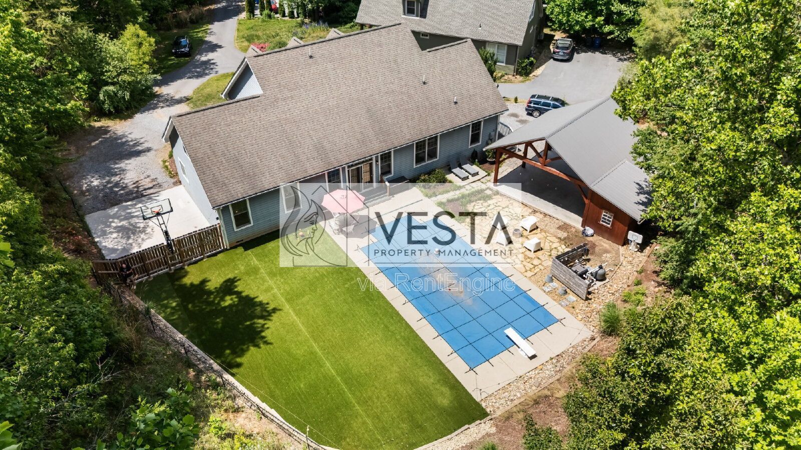 Stunning 5-Bed Black Mountain Home with Private Saltwater Pool property image