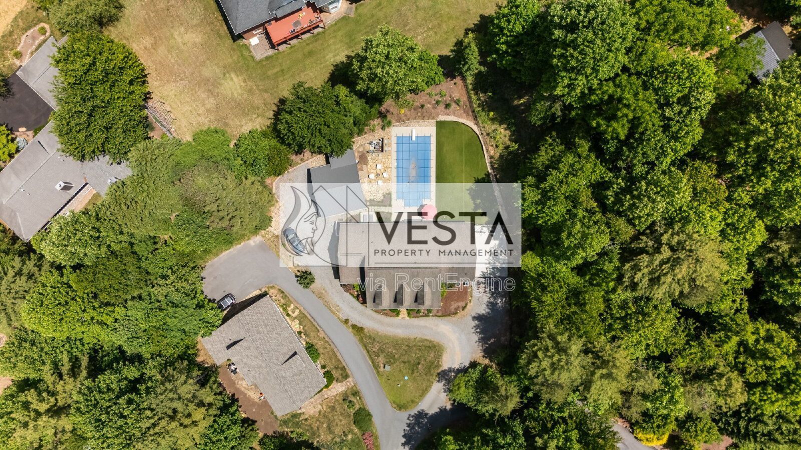 Stunning 5-Bed Black Mountain Home with Private Saltwater Pool property image