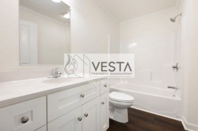 2 Bedroom, Fenced in Yard, Black Mountain! property image