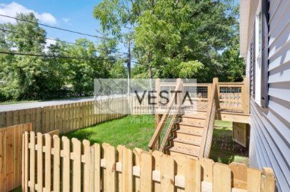 2 Bedroom, Fenced in Yard, Black Mountain! property image
