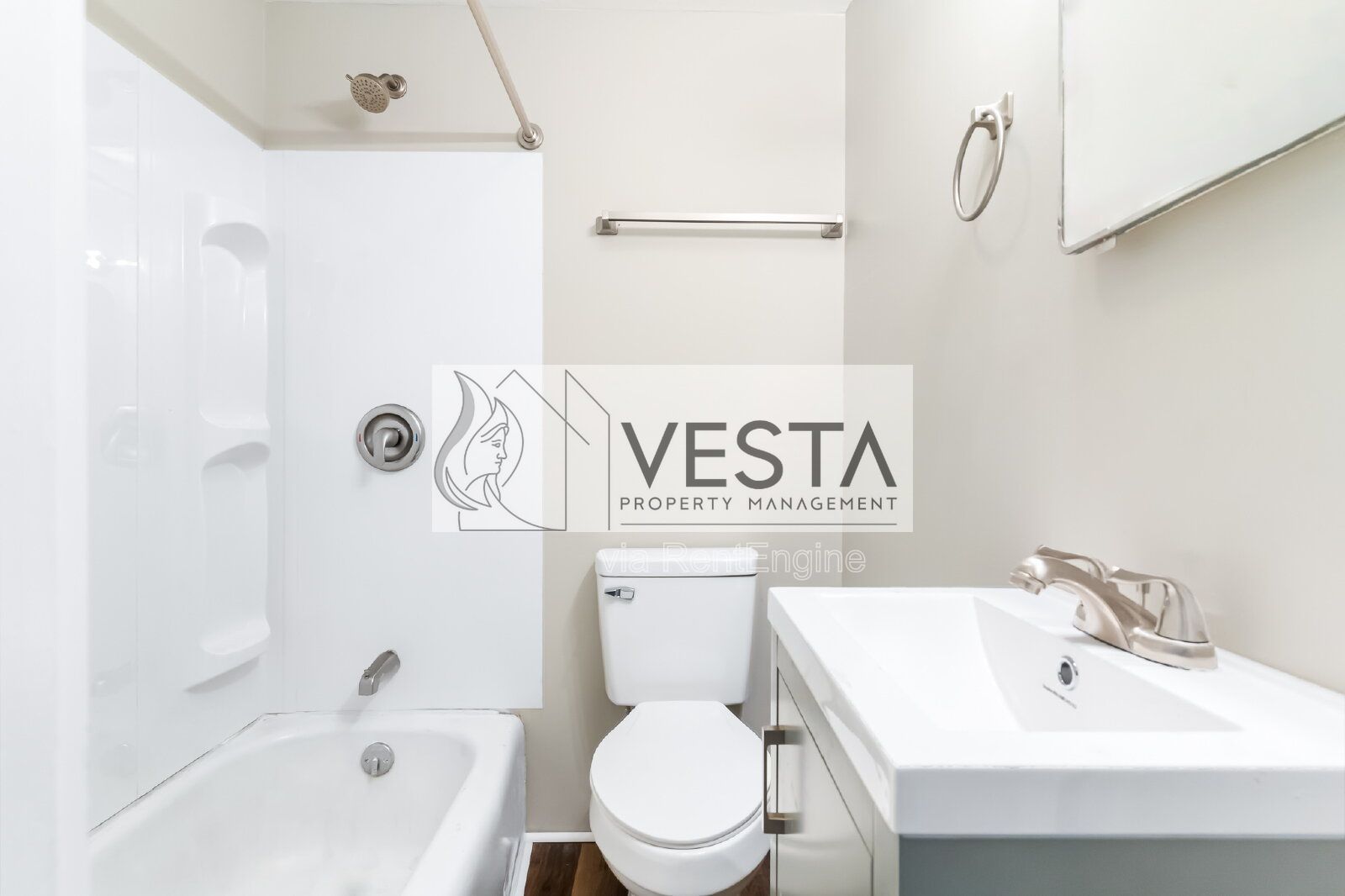 Renovated 2BR Townhome Apartment in Marion | Walk to Downtown | Heat Pump & A/C property image