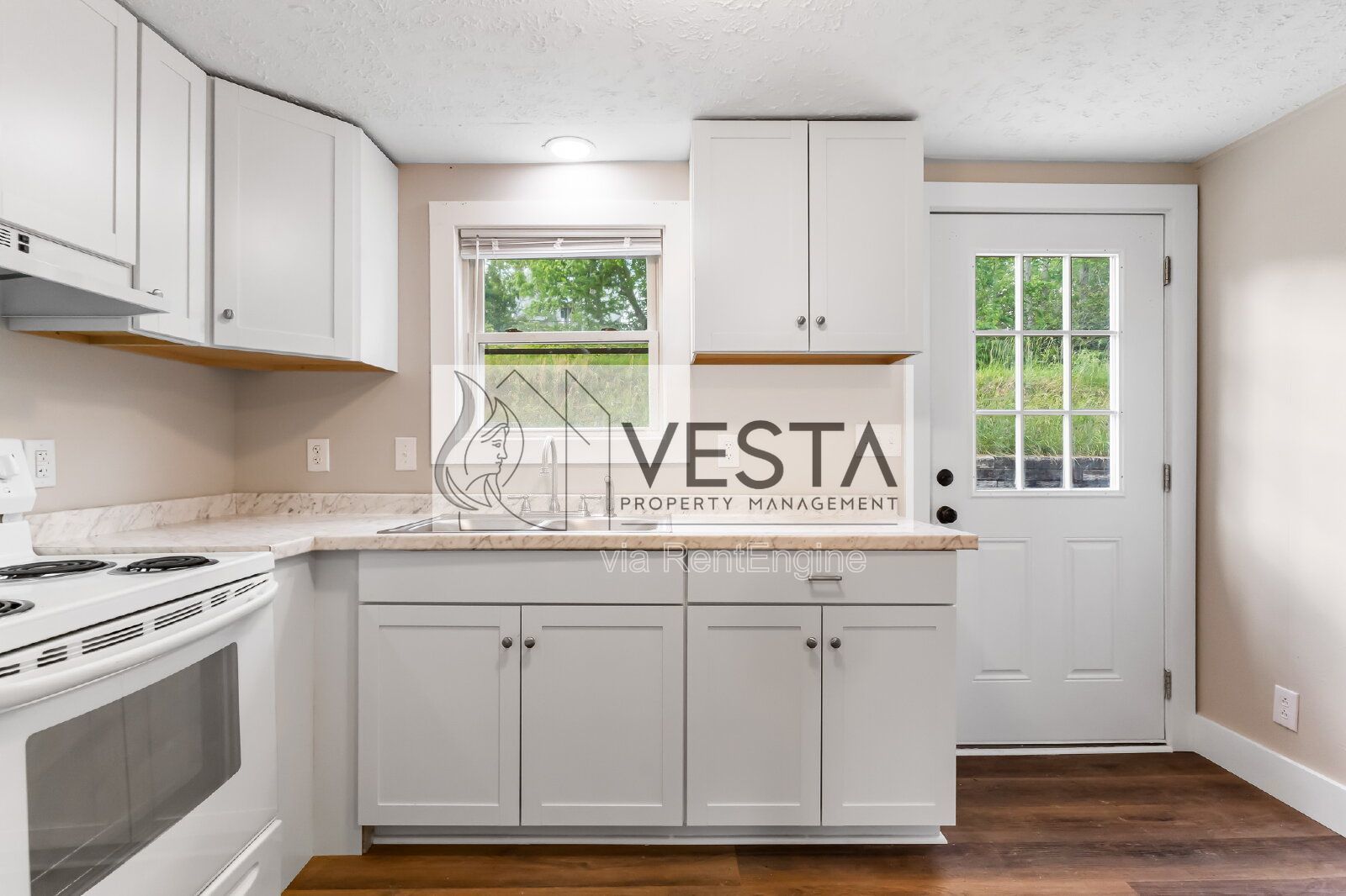 Renovated 2BR Townhome Apartment in Marion | Walk to Downtown | Heat Pump & A/C property image