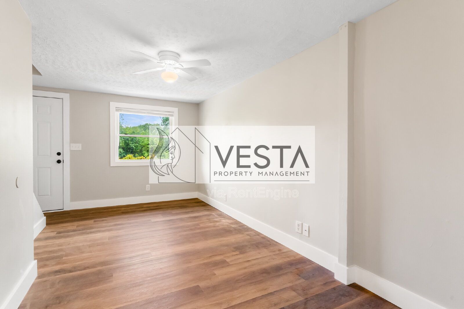 Renovated 2BR Townhome Apartment in Marion | Walk to Downtown | Heat Pump & A/C property image