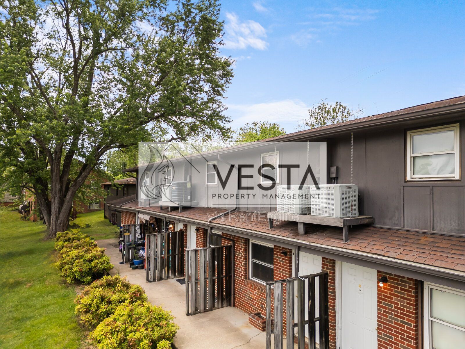 Renovated 2BR Townhome Apartment in Marion | Walk to Downtown | Heat Pump & A/C property image