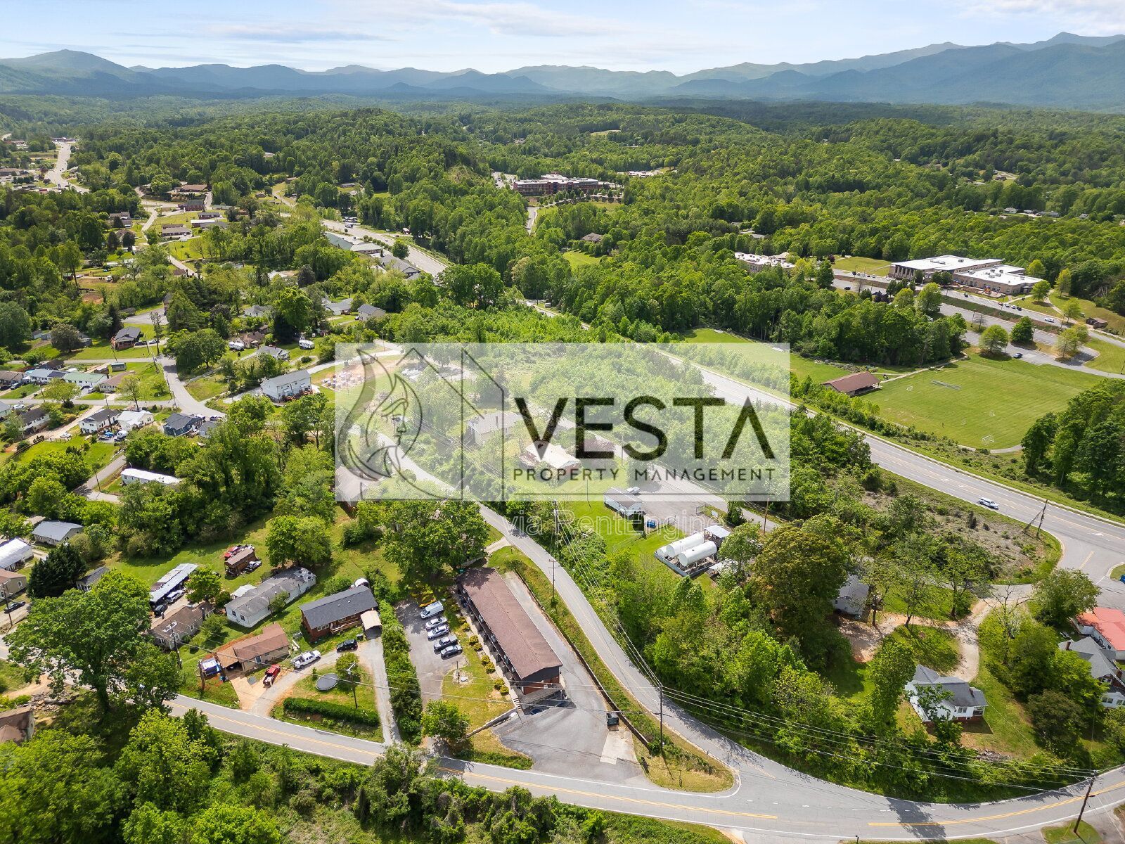 Renovated 2BR Townhome Apartment in Marion | Walk to Downtown | Heat Pump & A/C property image