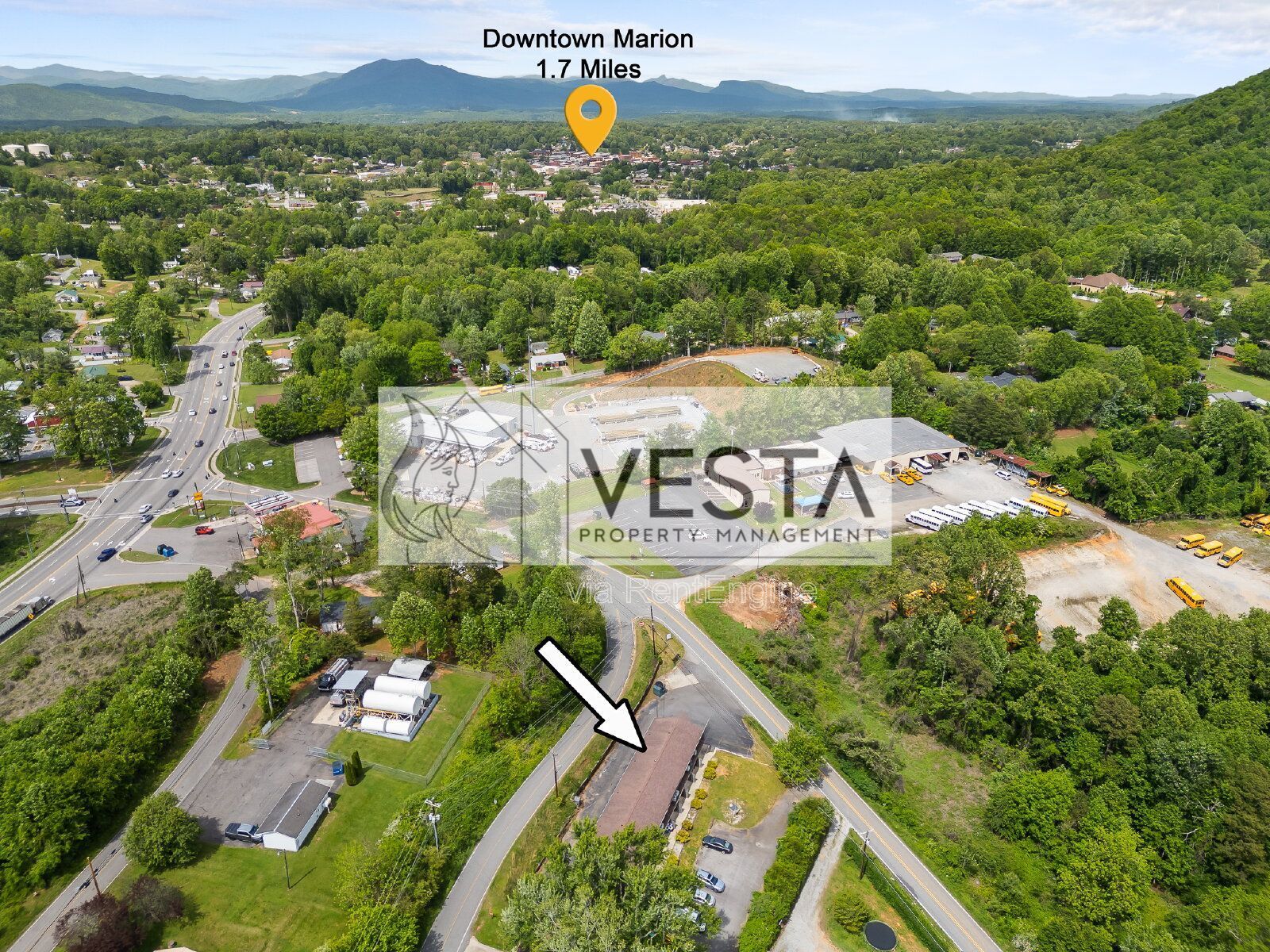 Renovated 2BR Townhome Apartment in Marion | Walk to Downtown | Heat Pump & A/C property image
