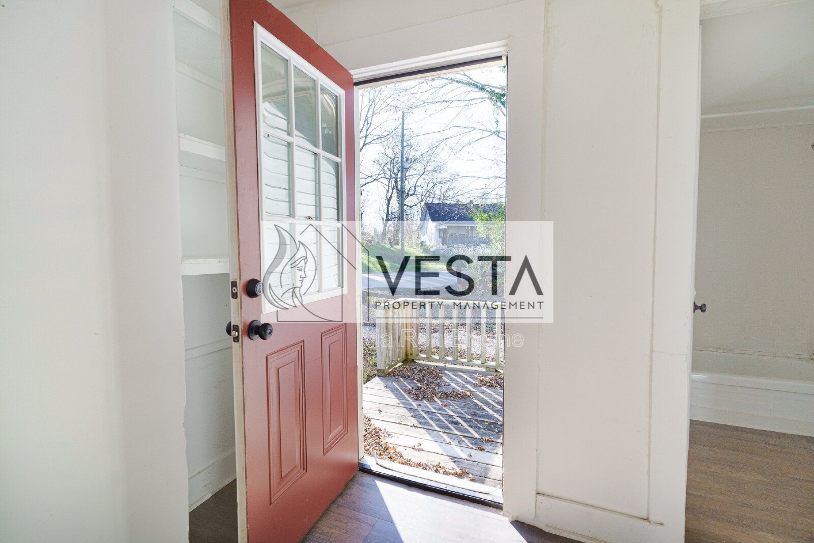 Charming 2-Bedroom, 1-Bathroom Home for Rent in Woodfin, NC property image