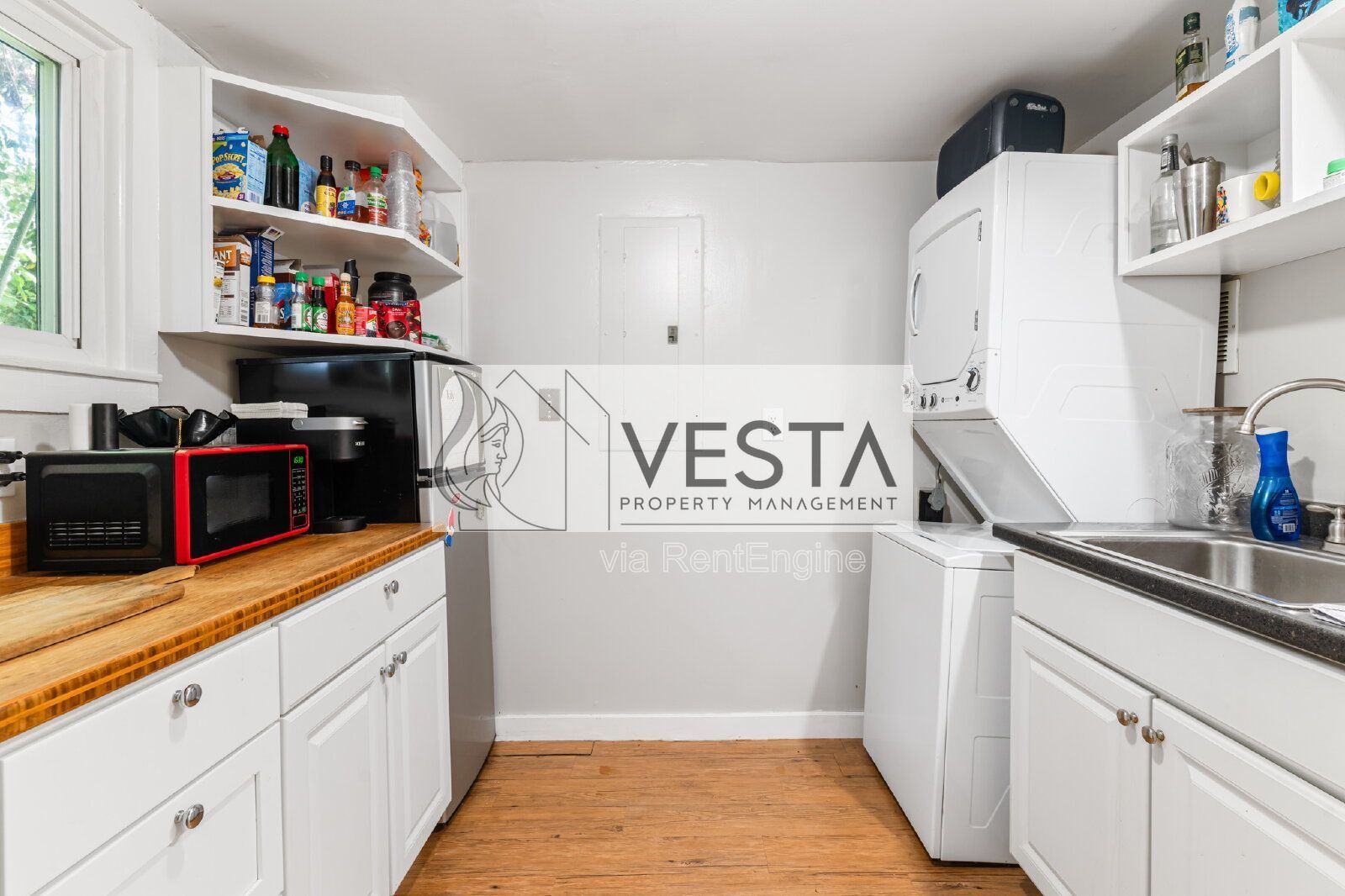 Charming 1BR/1BA Tiny Cottage in North Asheville - Private & Pet-Friendly property image